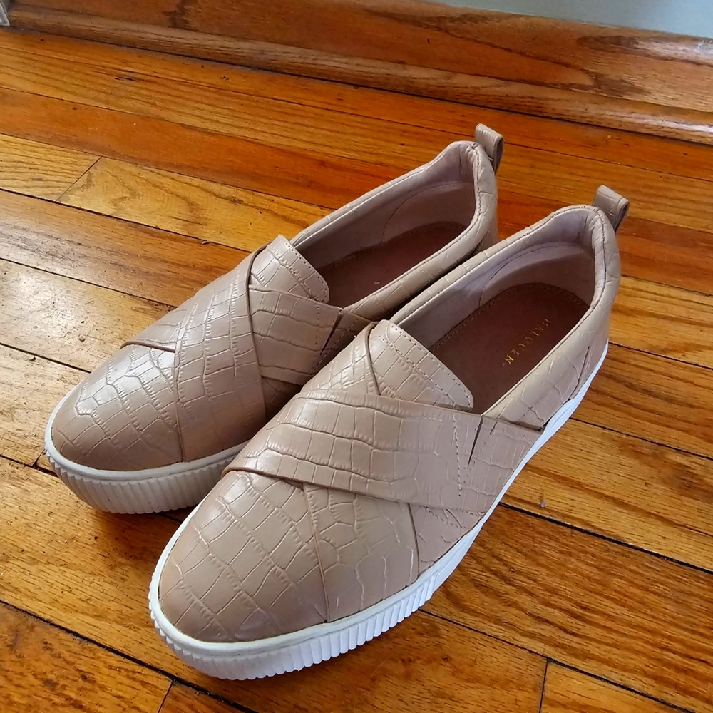 Halogen Blakely Slip-On Platform Sneakers Size 6